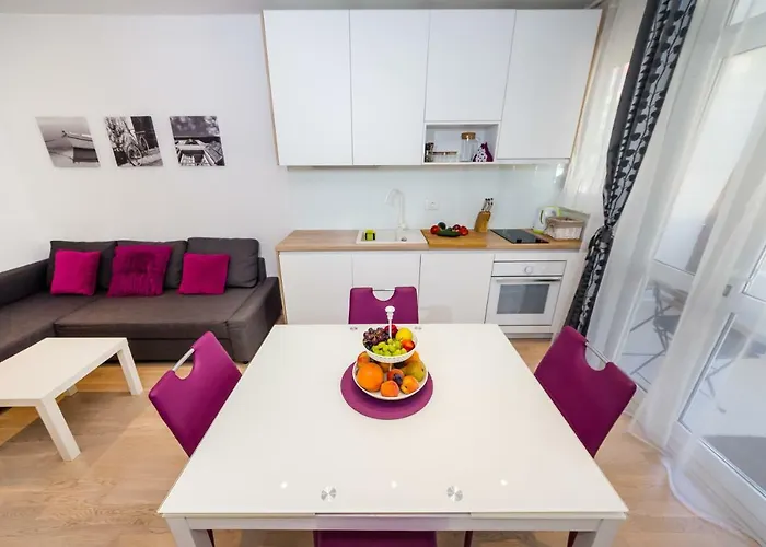 Tonka * Ζαντάρ